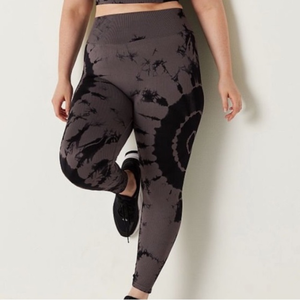 Victoria’s Secret Pink Tie Dye Seamless High Waist Leggings size XS workout pant - Picture 3 of 14